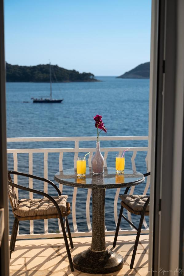 Apartments Lastovo Silic Kültér fotó